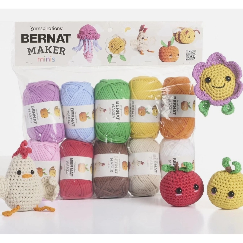 Bernat Maker Minis Yarn Pack 10 Skeins Amigurumi Rainbow Bulky Cotton 161353